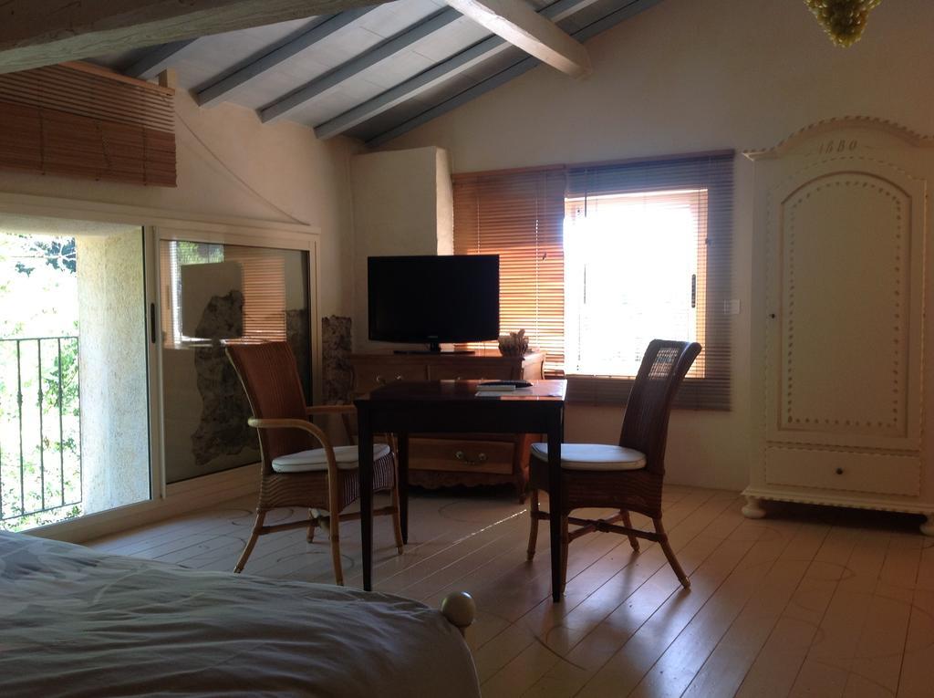 Maison d'hotes Les Chambres de Mon Moulin Pégomas Chambre photo