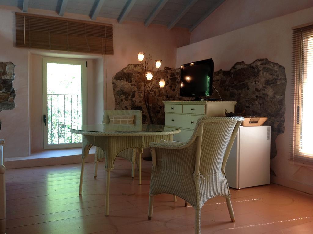 Maison d'hotes Les Chambres de Mon Moulin Pégomas Chambre photo